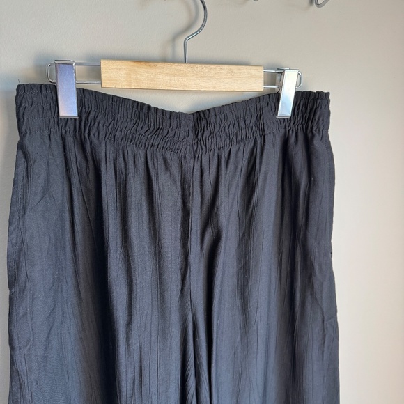 H&M Women's Wide Leg Loose Fit Boardwalk High-Rise Pants Black Medium Beach - Picture 3 of 13